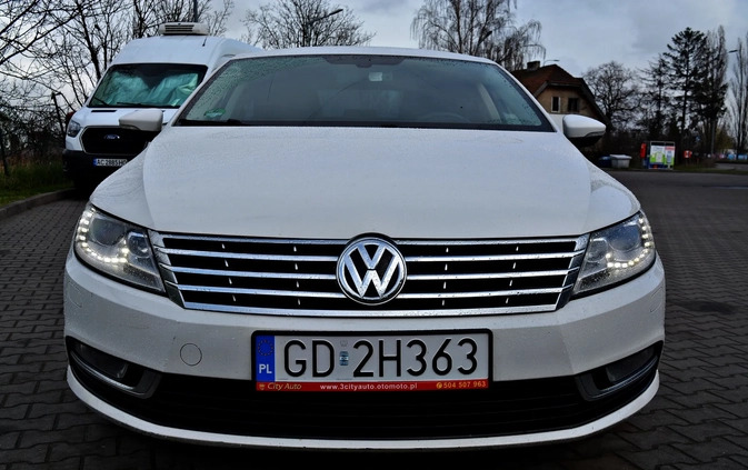 Volkswagen CC cena 39500 przebieg: 266000, rok produkcji 2013 z Żychlin małe 232